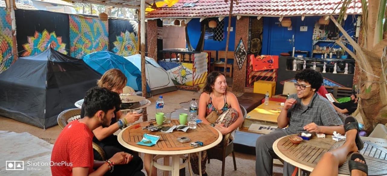 Hippie hostel Anjuna Buitenkant foto