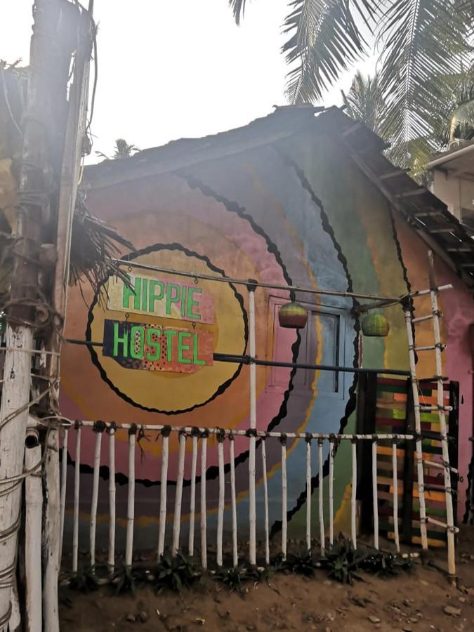 Hippie hostel Anjuna Buitenkant foto